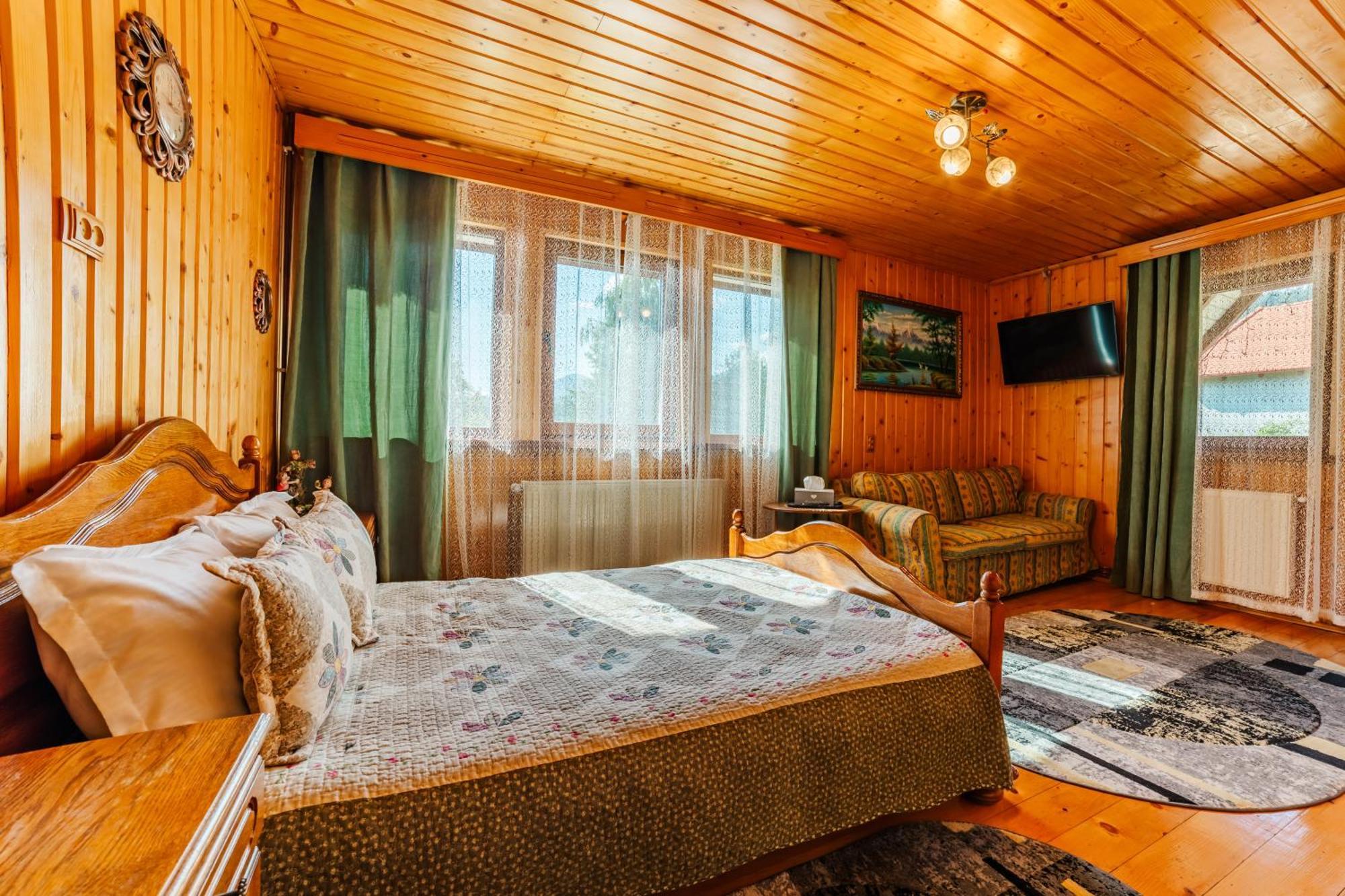 Casa Poiana Soarelui Villa Brasov Bagian luar foto