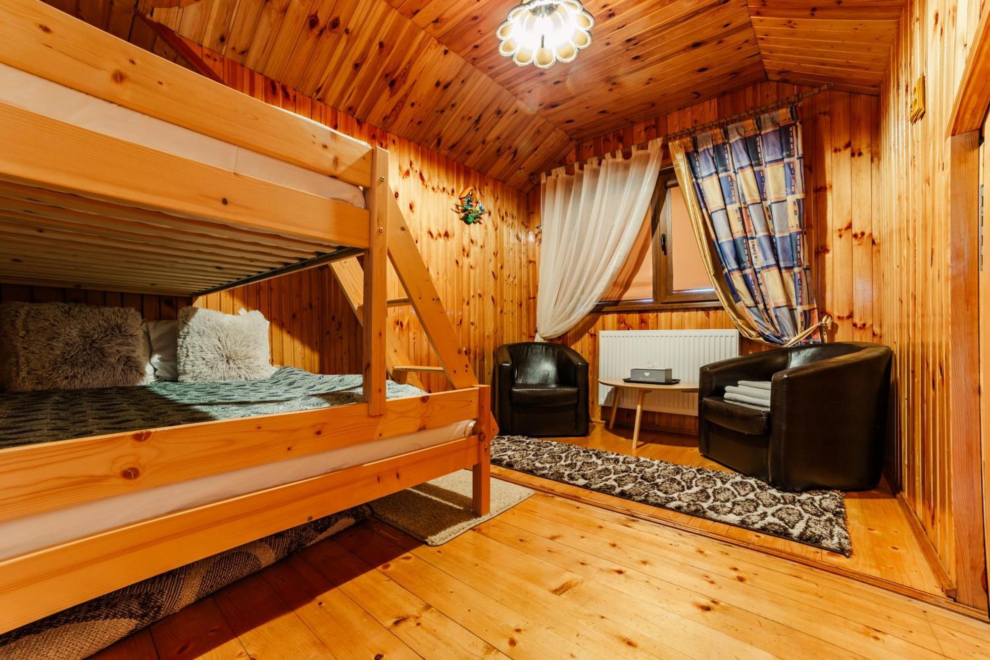 Casa Poiana Soarelui Villa Brasov Bagian luar foto