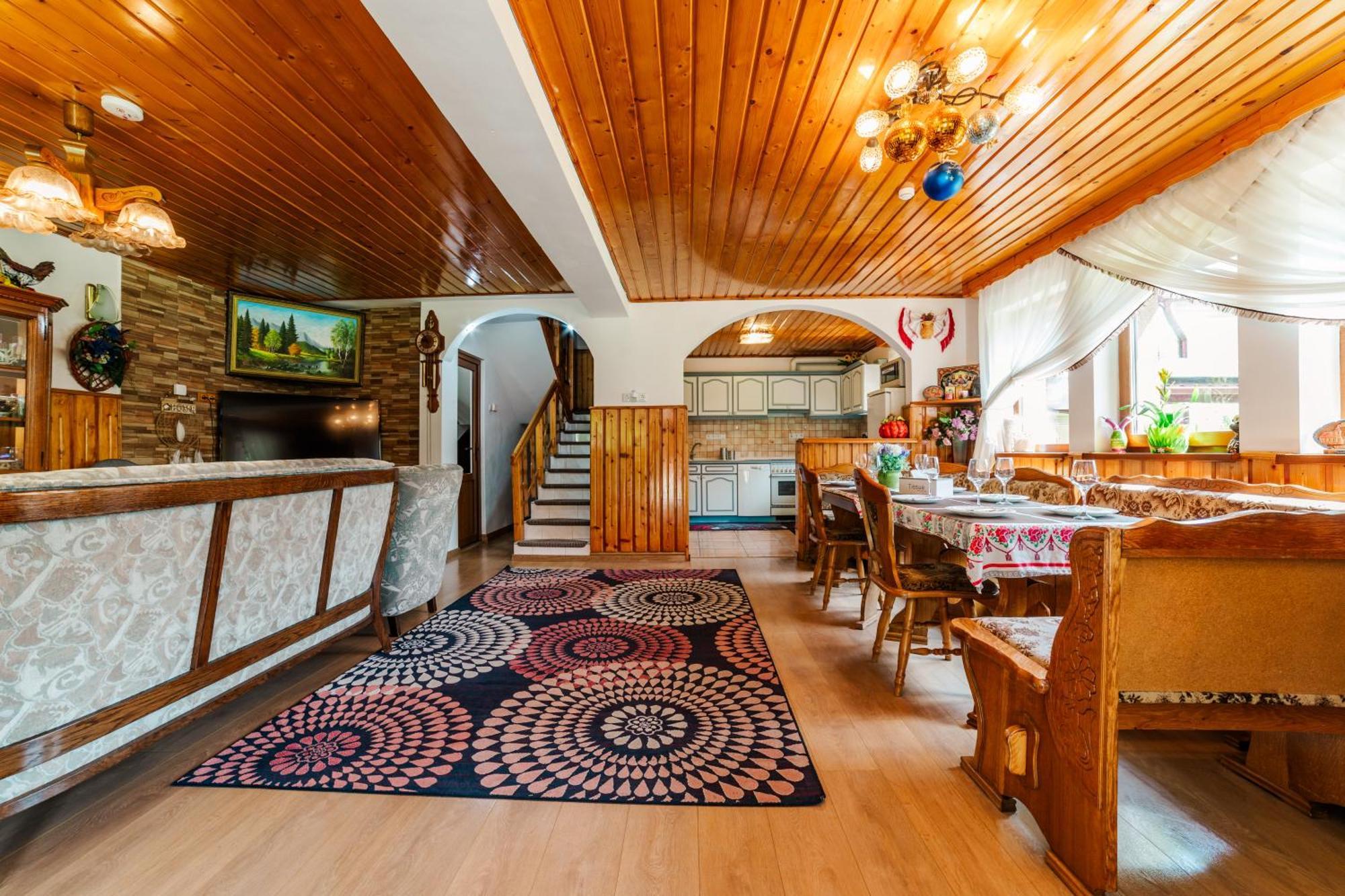 Casa Poiana Soarelui Villa Brasov Bagian luar foto