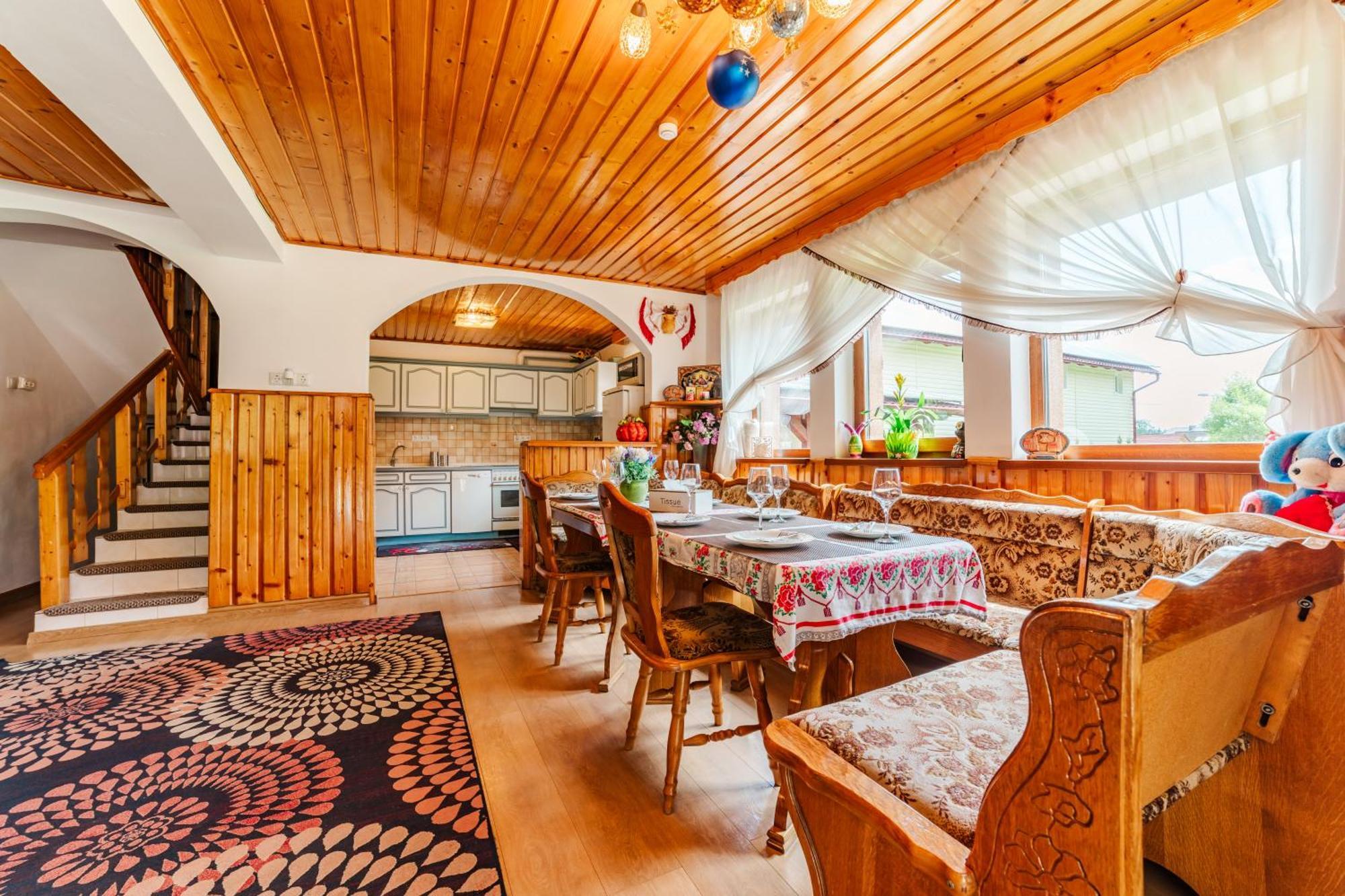 Casa Poiana Soarelui Villa Brasov Bagian luar foto