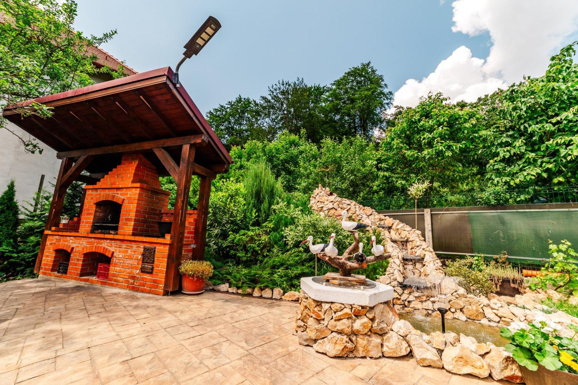 Casa Poiana Soarelui Villa Brasov Bagian luar foto